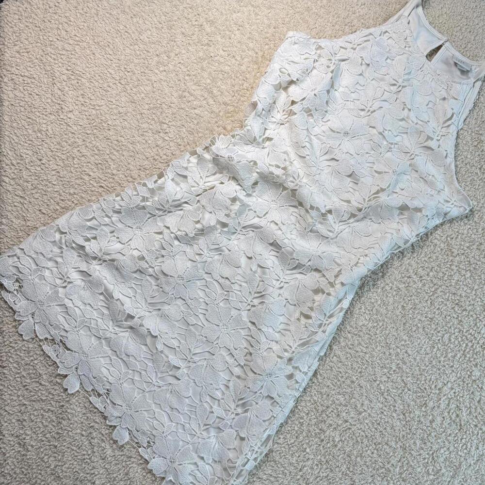 Cream Mini‎ Scalloped Lace Dress XS NWT